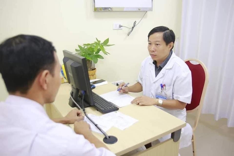 Bệnh lậu ở nam giới là gì? Biểu hiện, các giai đoạn & cách trị 4 Cách chữa bệnh lậu ở nam giới